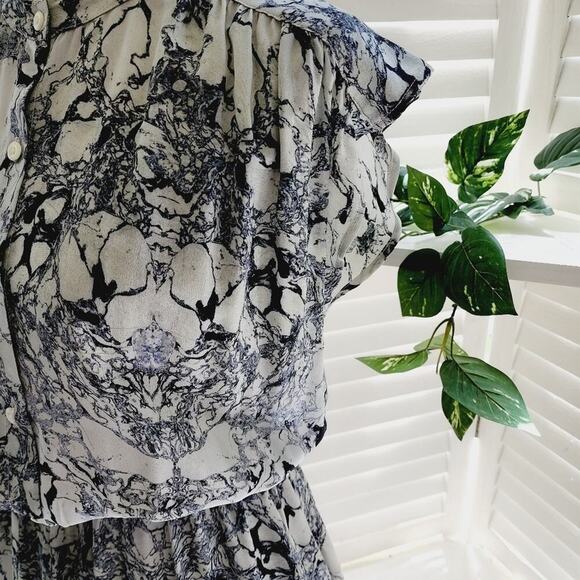 THE PODOLLS SILK GRAY BLK BUTTON DOWN DRESS SIZE SMALL - Picture 3 of 9